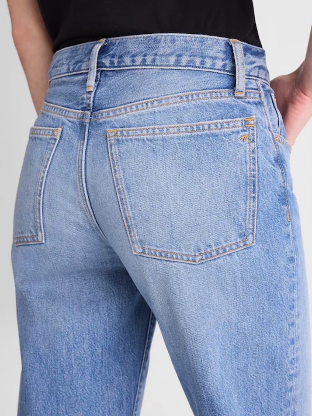 Madewell The Low-Rise Loose Jean - Picture 6 of 13
